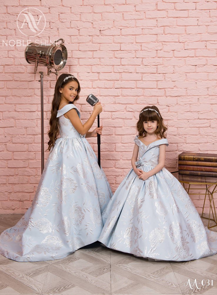 Dress AA-031 from the Princess Dream collection by Noble Shine