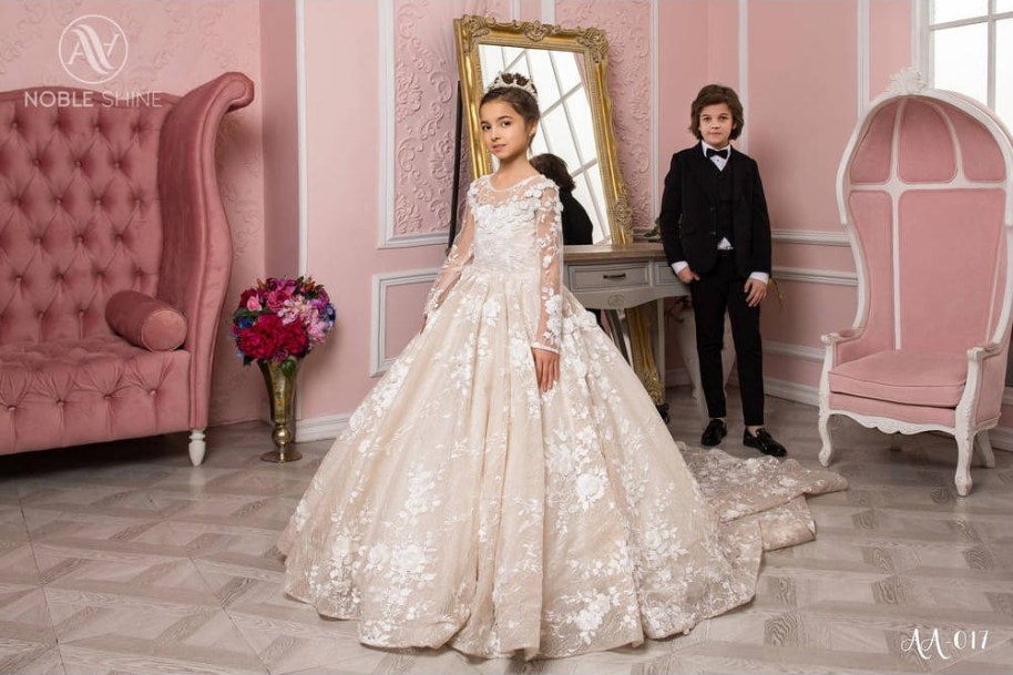 Dress AA-017 from the Princess Dream collection by Noble Shine