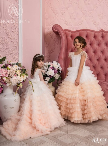 Dress AA-020 from the Princess Dream collection by Noble Shine