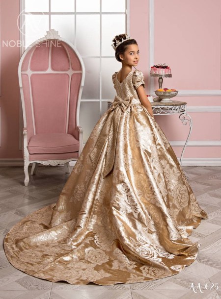 Dress AA-025 from the Princess Dream collection by Noble Shine