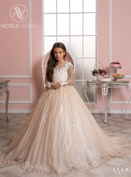 Dress AA-030 from the Princess Dream collection by Noble Shine