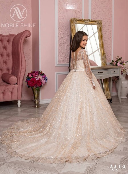 Dress AA-030 from the Princess Dream collection by Noble Shine