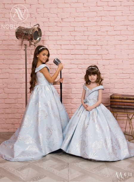 Dress AA-031 from the Princess Dream collection by Noble Shine