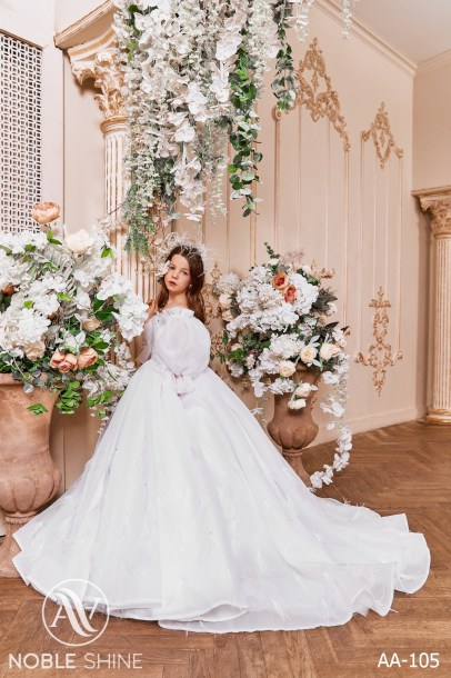 Dress AA-105 from the Royal Flowers collection by Noble Shine