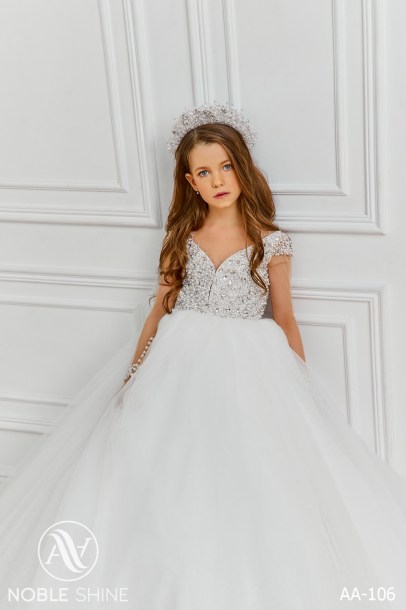 Dress AA-106 from the Royal Flowers collection by Noble Shine