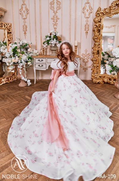 Dress AA-109 from the Royal Flowers collection by Noble Shine
