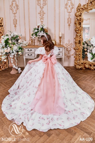 Dress AA-109 from the Royal Flowers collection by Noble Shine