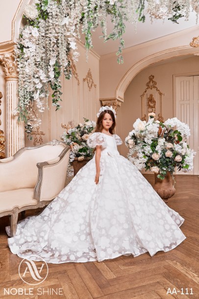 Dress AA-111 from the Royal Flowers collection by Noble Shine