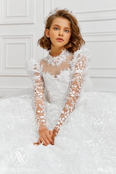 Dress AA-112 from the Royal Flowers collection by Noble Shine