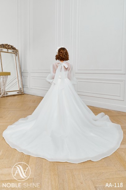Dress AA-118 from the Royal Flowers collection by Noble Shine