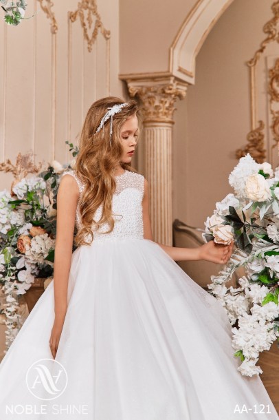 Dress AA-121 from the Royal Flowers collection by Noble Shine