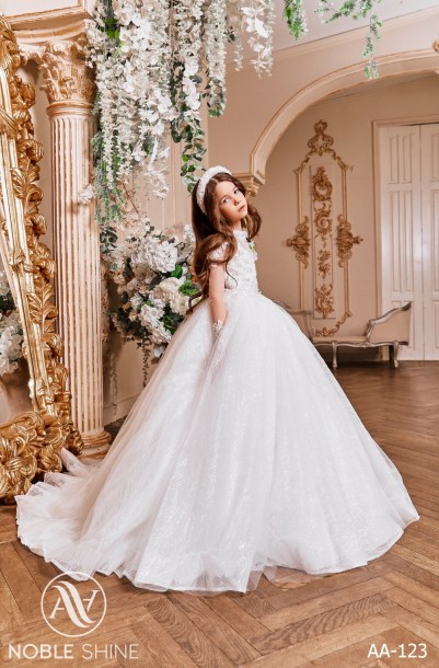 Dress AA-123 from the Royal Flowers collection by Noble Shine