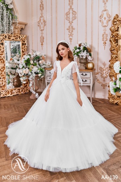 Dress AA-139 from the Royal Flowers collection by Noble Shine