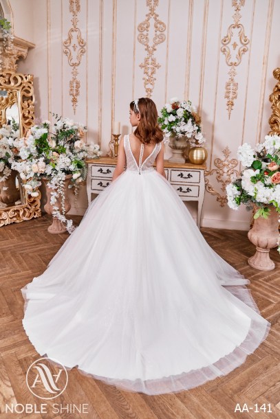Dress AA-141 from the Royal Flowers collection by Noble Shine