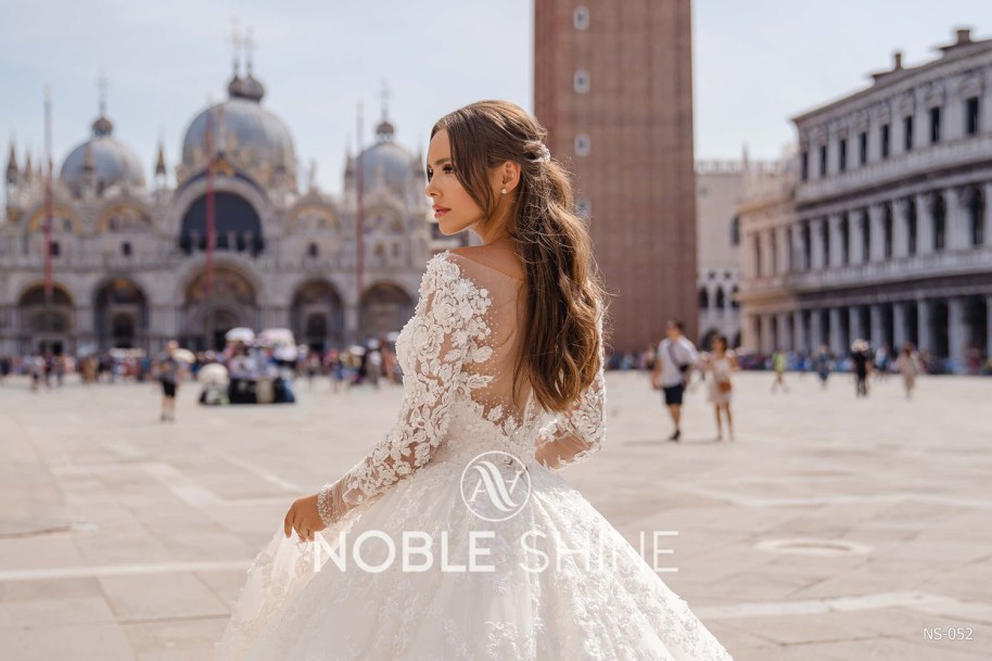 Dress NS-052 from the Venice collection by Noble Shine