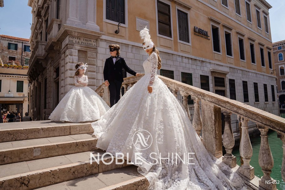 Dress NS-052 from the Venice collection by Noble Shine