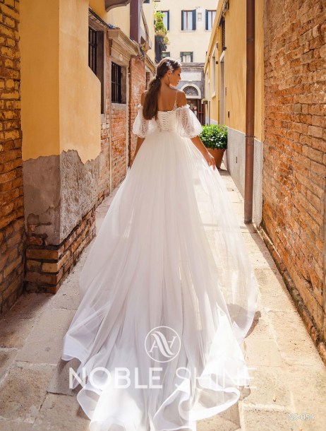 Dress NS-054 from the Venice collection by Noble Shine