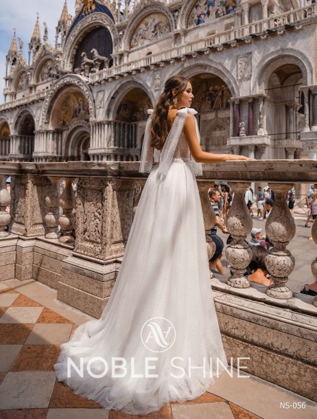 Dress NS-056 from the Venice collection by Noble Shine
