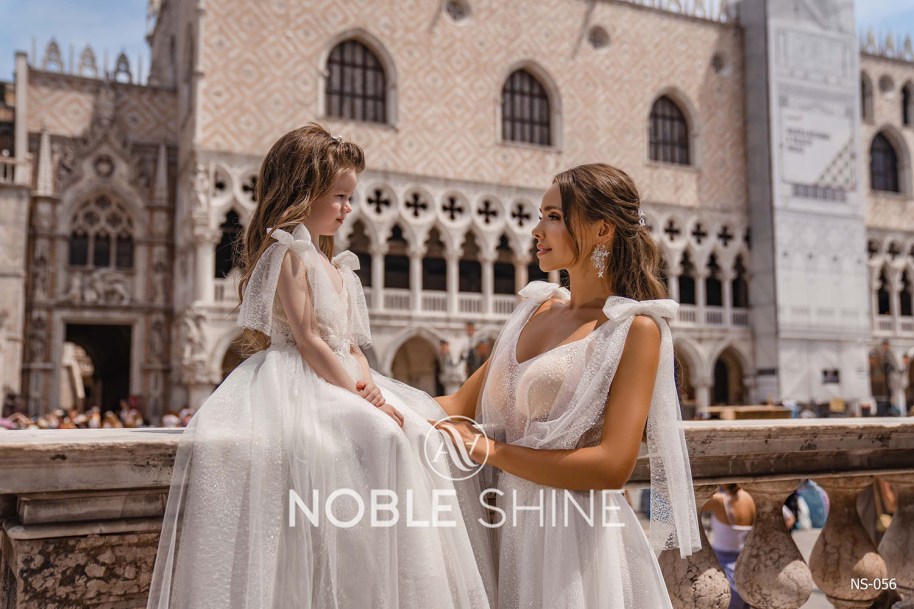 Dress NS-056 from the Venice collection by Noble Shine