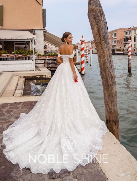 Dress NS-061 from the Venice collection by Noble Shine