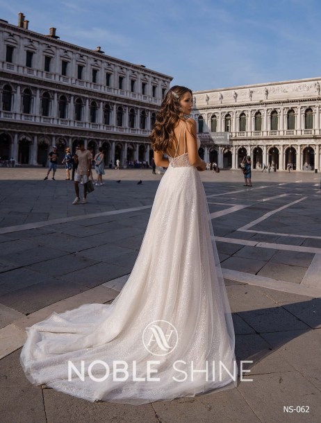 Dress NS-062 from the Venice collection by Noble Shine