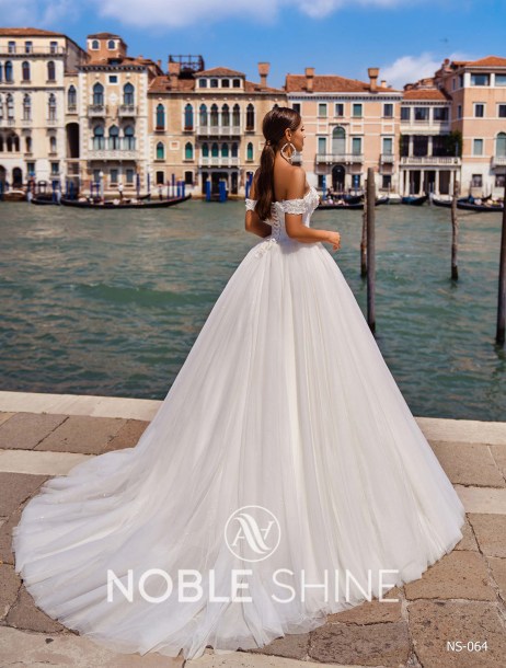Dress NS-064 from the Venice collection by Noble Shine