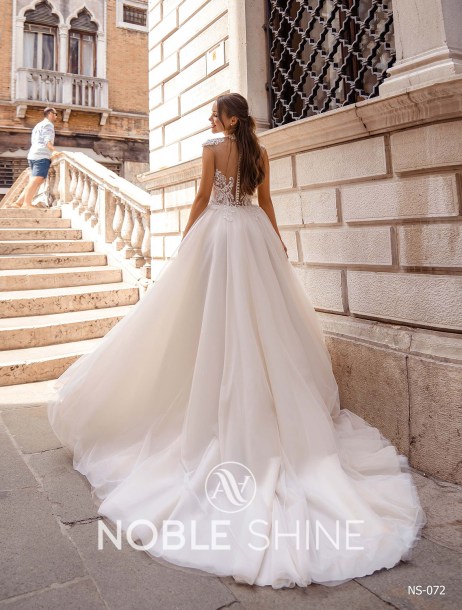 Dress NS-072 from the Venice collection by Noble Shine