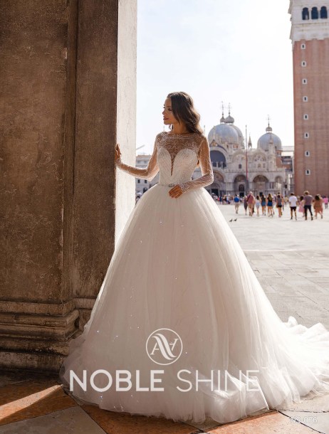 Dress NS-076 from the Venice collection by Noble Shine