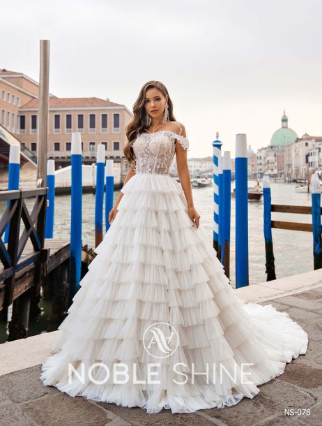 Dress NS-078 from the Venice collection by Noble Shine