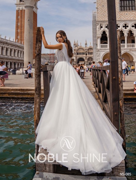 Dress NS-085 from the Venice collection by Noble Shine