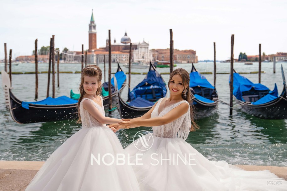 Dress NS-085 from the Venice collection by Noble Shine