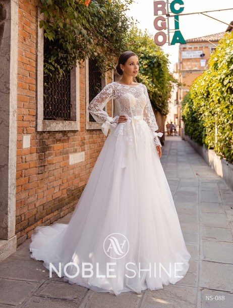 Dress NS-088 from the Venice collection by Noble Shine
