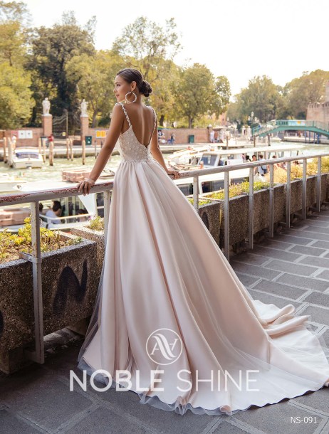 Dress NS-091 from the Venice collection by Noble Shine