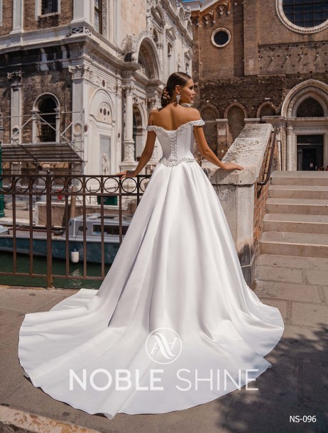 Dress NS-096 from the Venice collection by Noble Shine