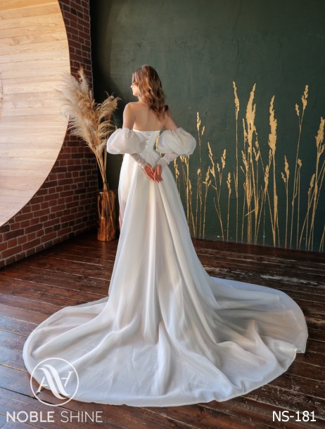 Dress NS-181 from the Felicity collection by Noble Shine