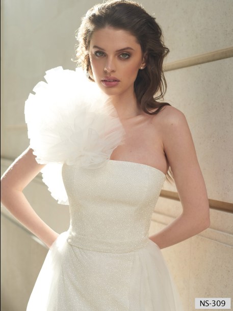 Dress NS-309 from the Amor collection by Noble Shine