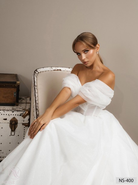 Wedding dress NS-400 from the Nova Fenix collection by Noble Shine