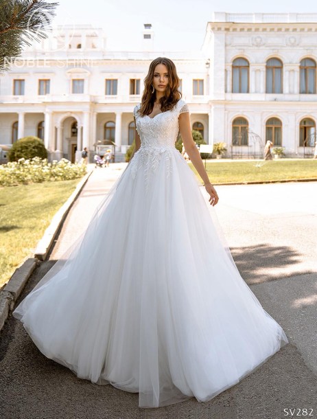 Dress SV282 from the Livadia collection by Noble Shine