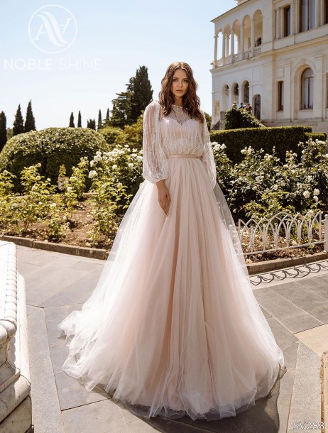 Dress SV283 from the Livadia collection by Noble Shine