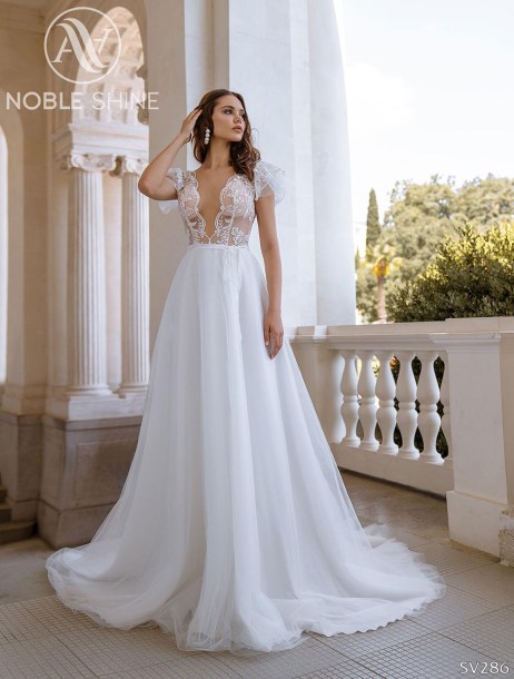 Dress SV286 from the Livadia collection by Noble Shine