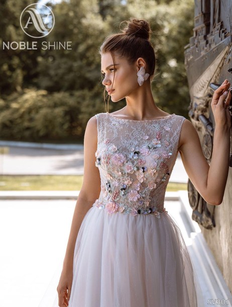 Dress SV301 from the Livadia collection by Noble Shine