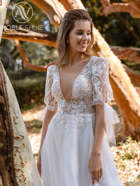 Dress SV304 from the Livadia collection by Noble Shine