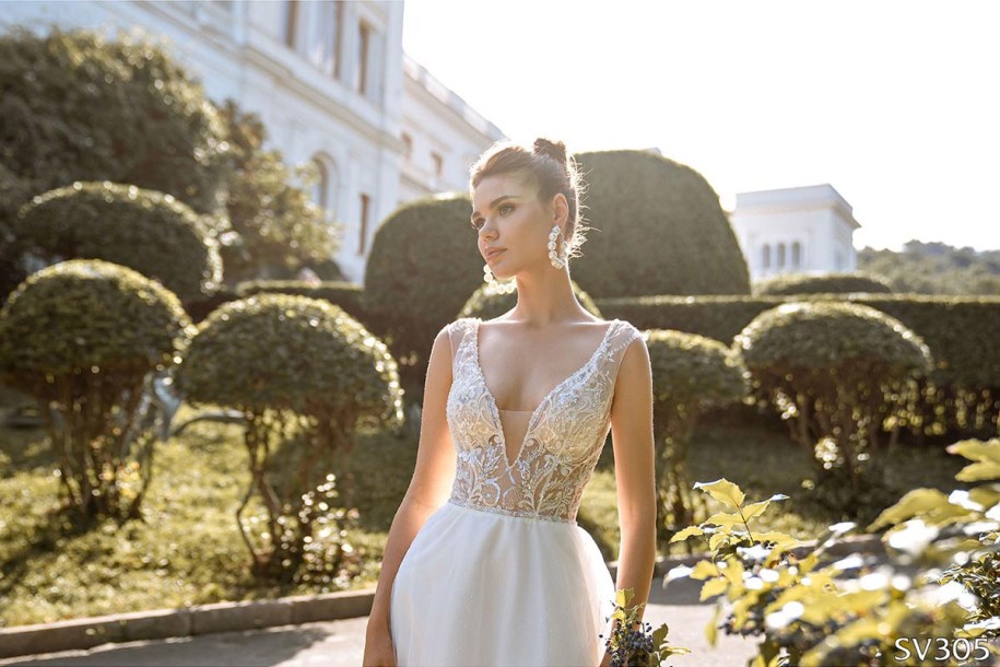 Dress SV305 from the Livadia collection by Noble Shine