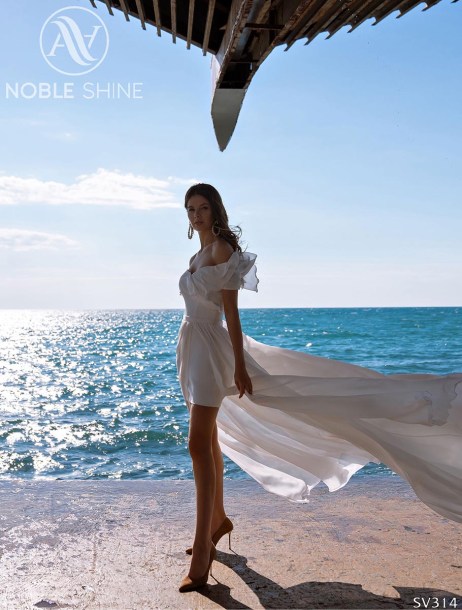 Dress SV314 from the Livadia collection by Noble Shine
