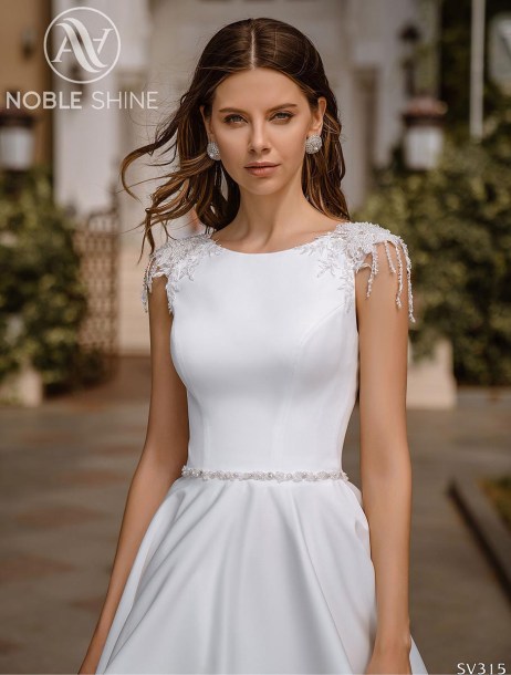 Dress SV315 from the Livadia collection by Noble Shine