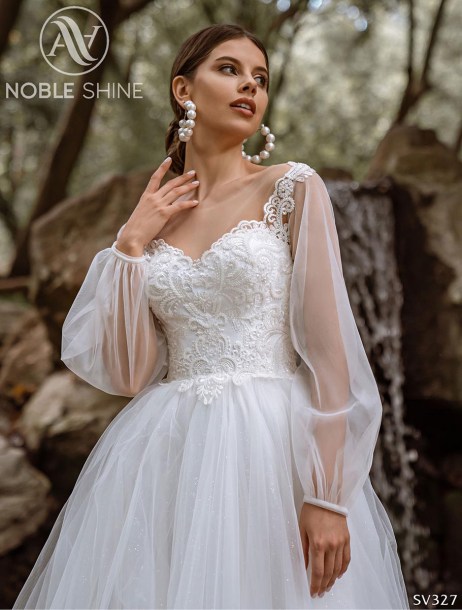 Dress SV327 from the Livadia collection by Noble Shine
