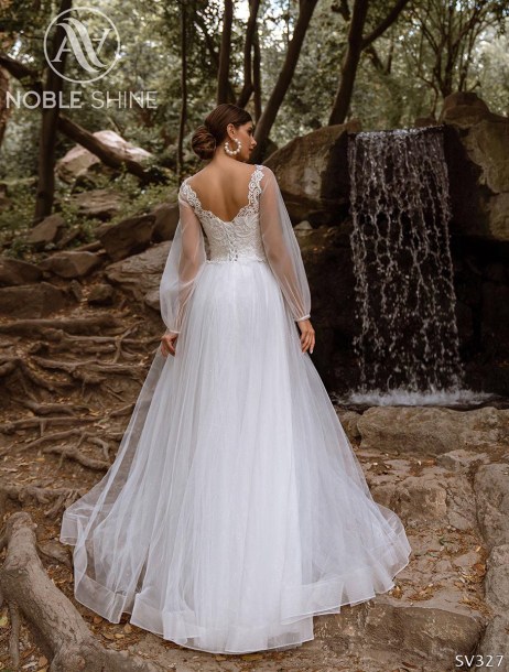 Dress SV327 from the Livadia collection by Noble Shine
