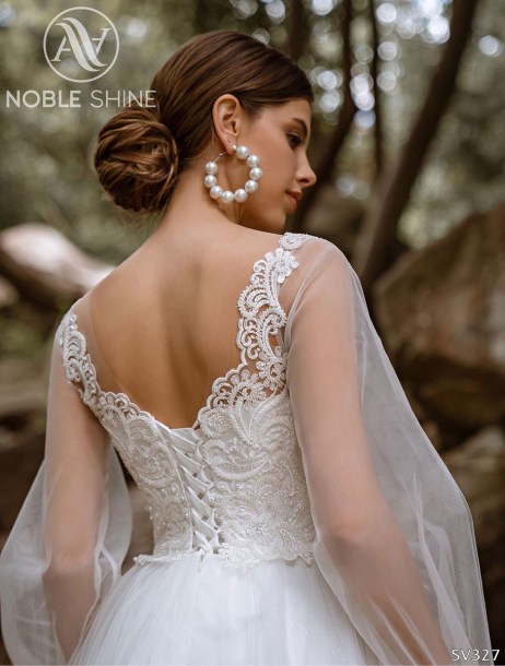 Dress SV327 from the Livadia collection by Noble Shine