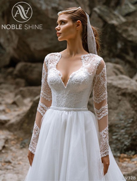 Dress SV328 from the Livadia collection by Noble Shine