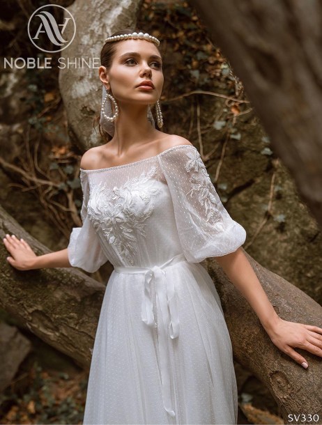 Dress SV330 from the Livadia collection by Noble Shine